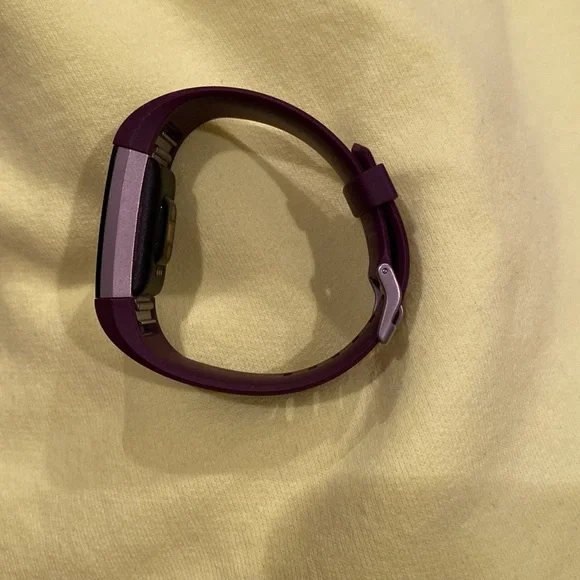 Fitbit Charge 2 - Picture 2 of 4
